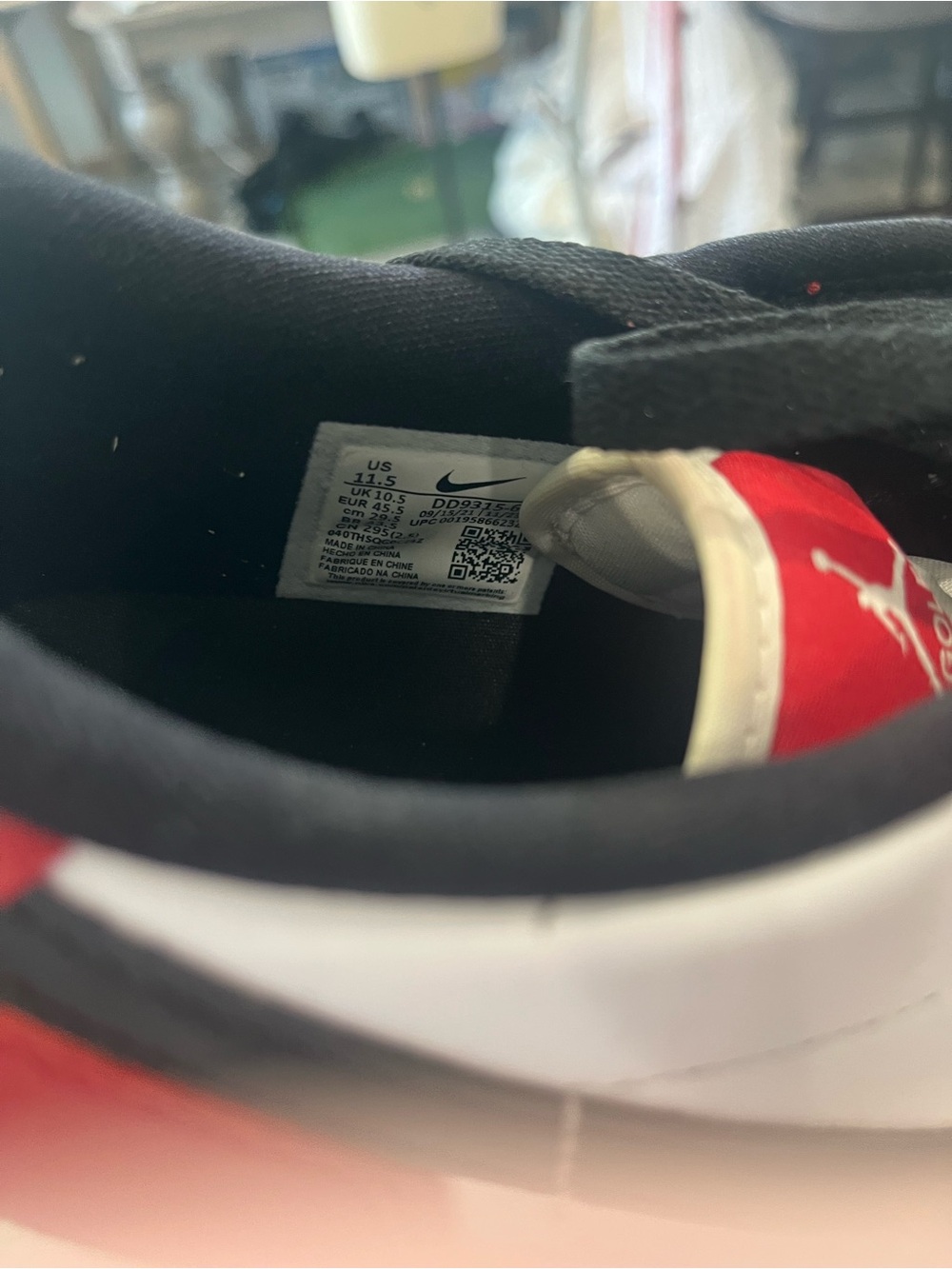 Jordan Men’s Golf Shoes - White / Red / Black - Picture 5 of 5